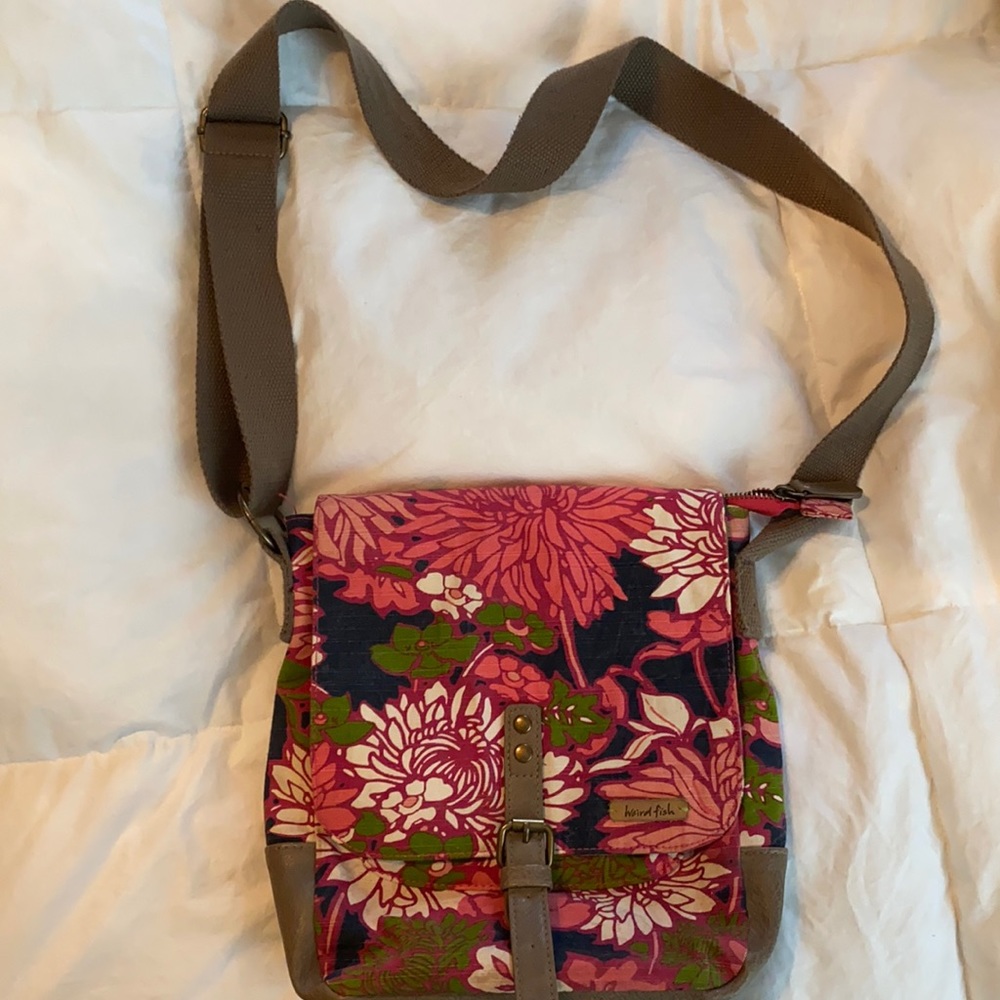 Cross body bag
